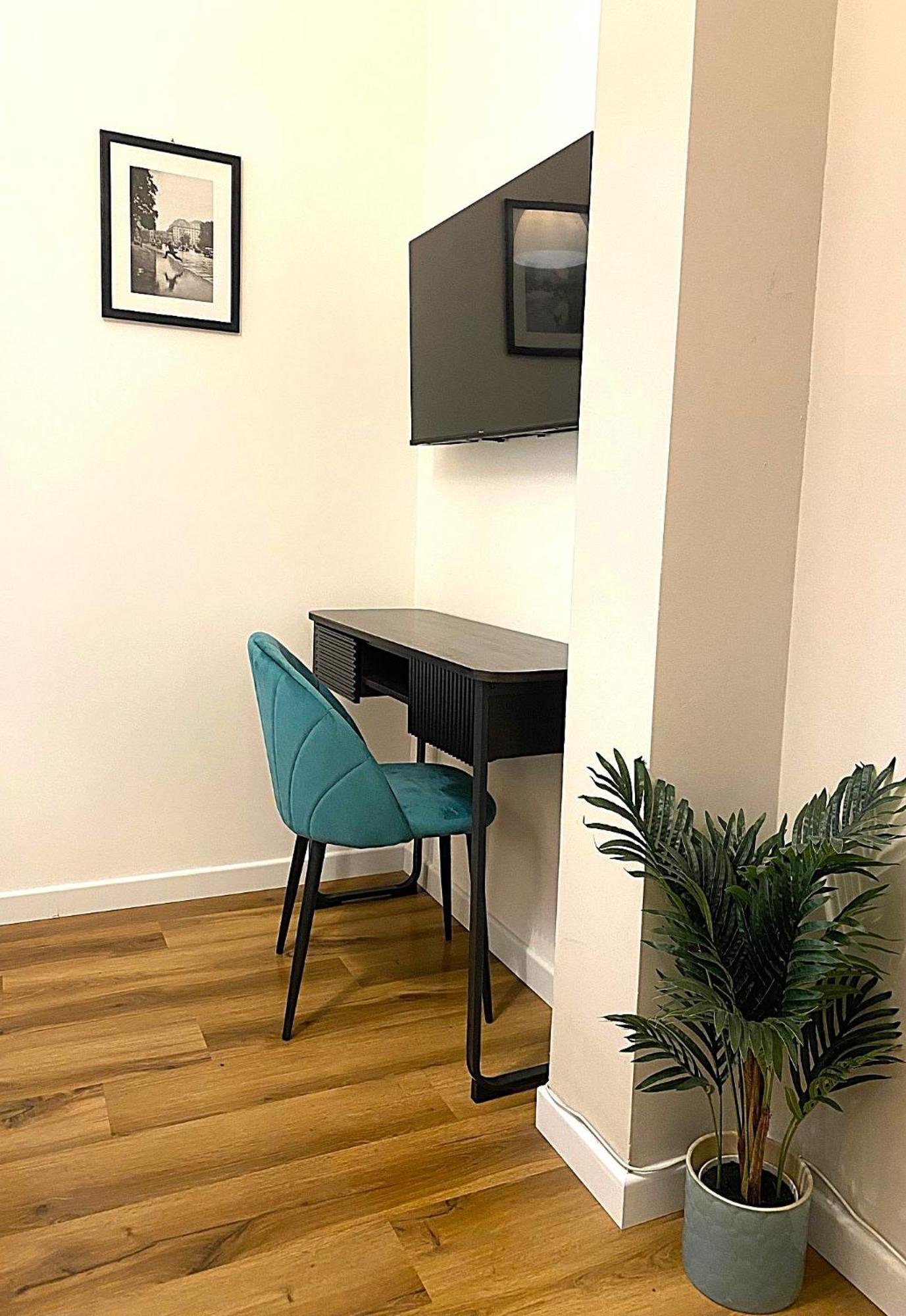 Apartment Maison Adelaide *