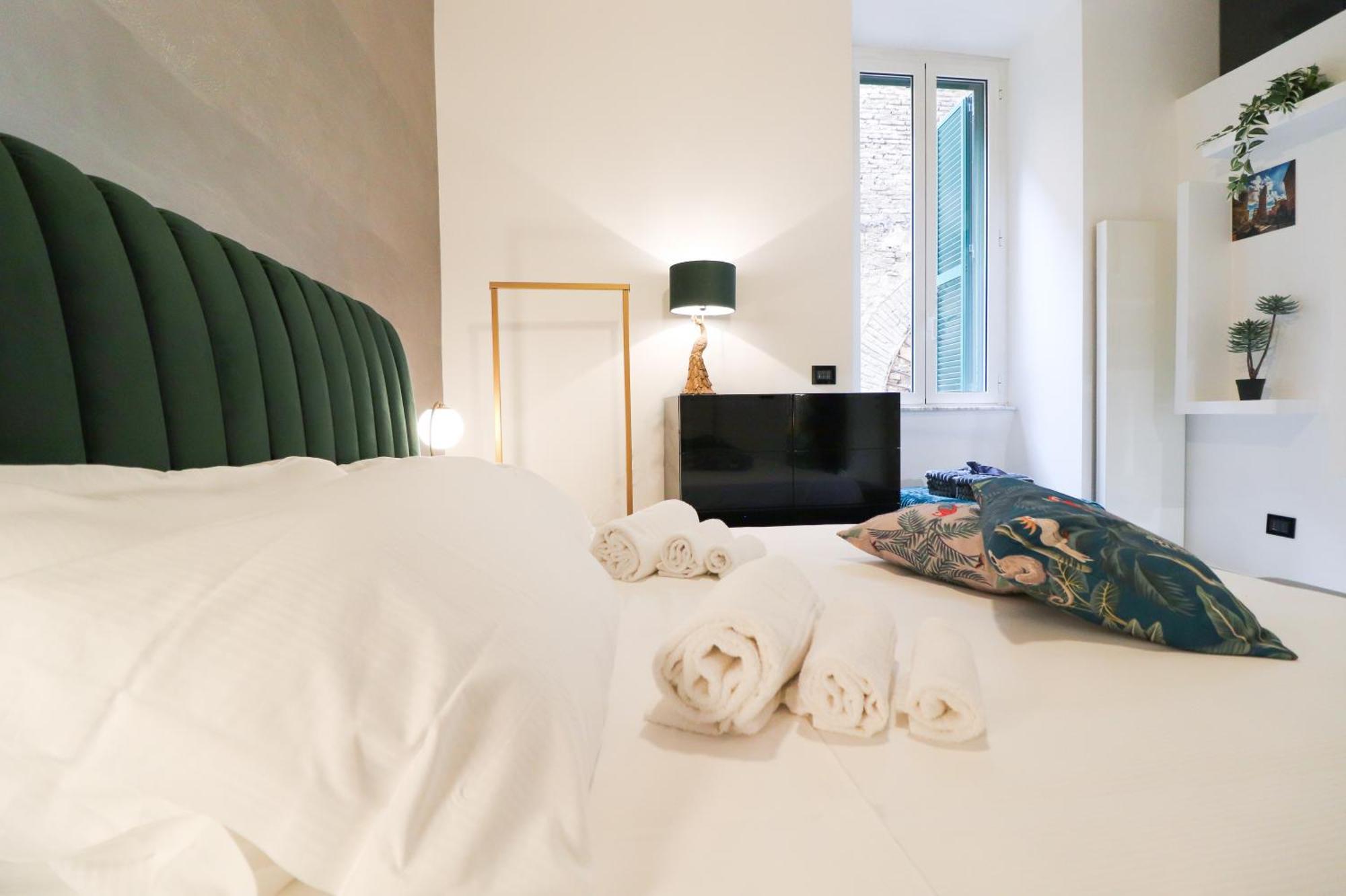 Flora- Loft Luxury - Tra Colosseo E Santa Maria Maggiore - Metro Rome