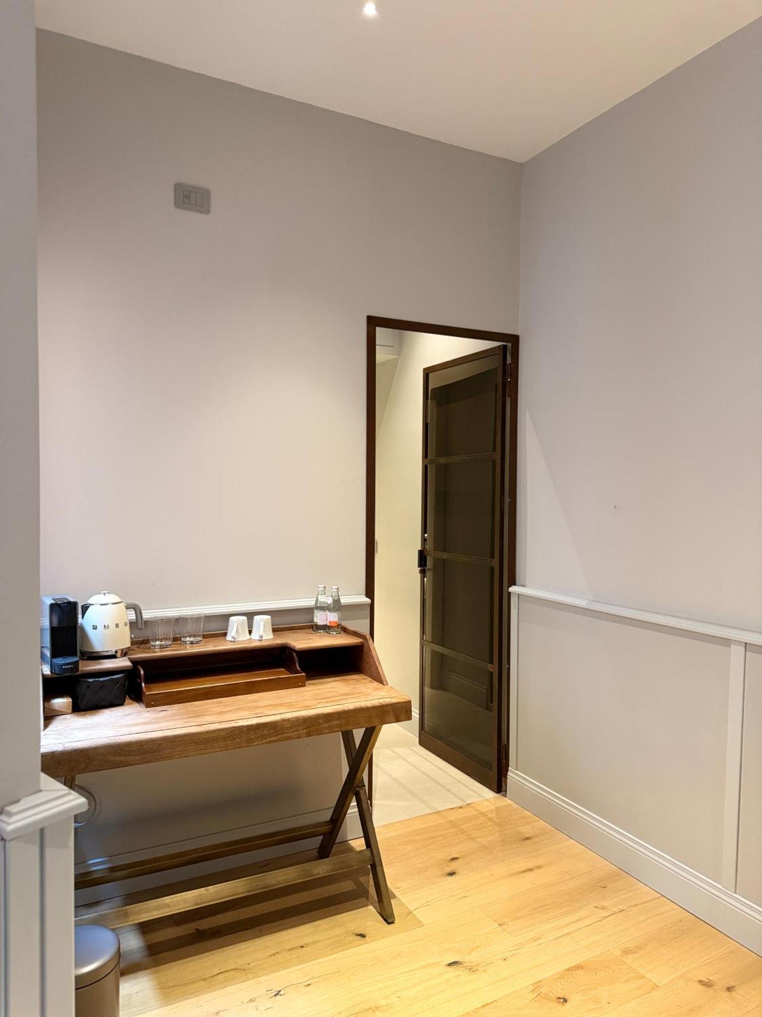 Spiriti 3, New Opening Piazza Di Pietra Apartment Rome