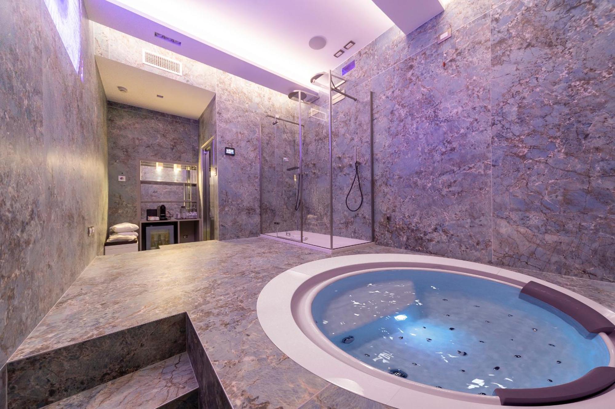 San Carlo 4*