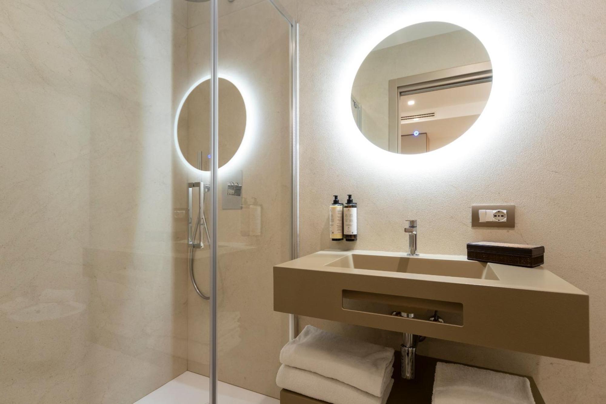 San Carlo 4* Rome