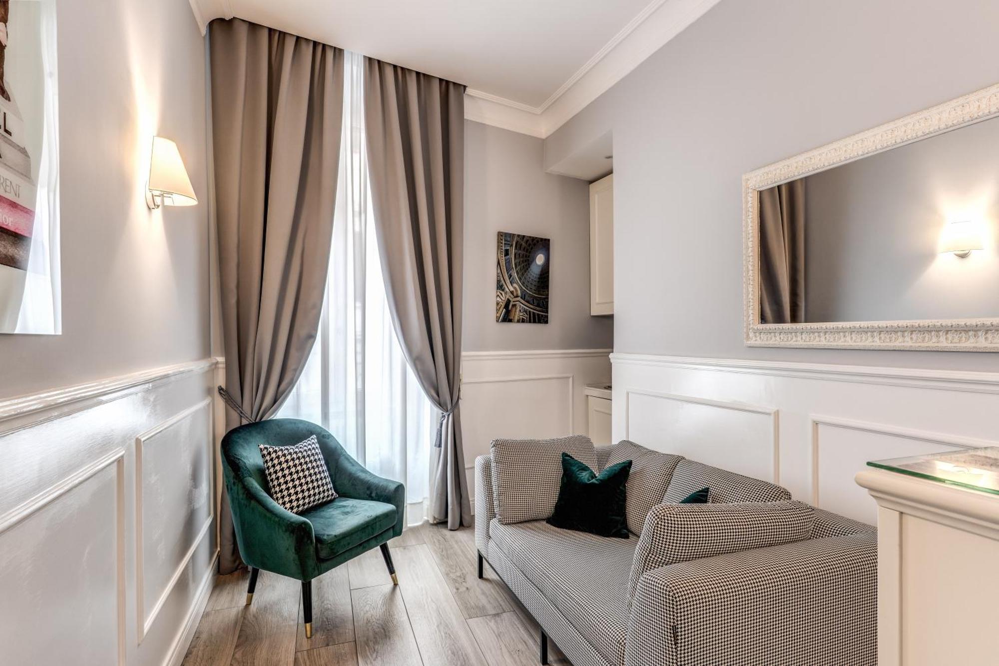 Guest house Piazza Di Spagna Just For Us 3*