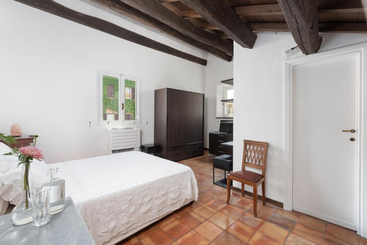 Luxury Heritage Penthouse - Navona *