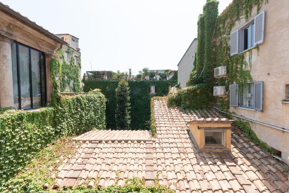 Luxury Heritage Penthouse - Navona Apartment Rome