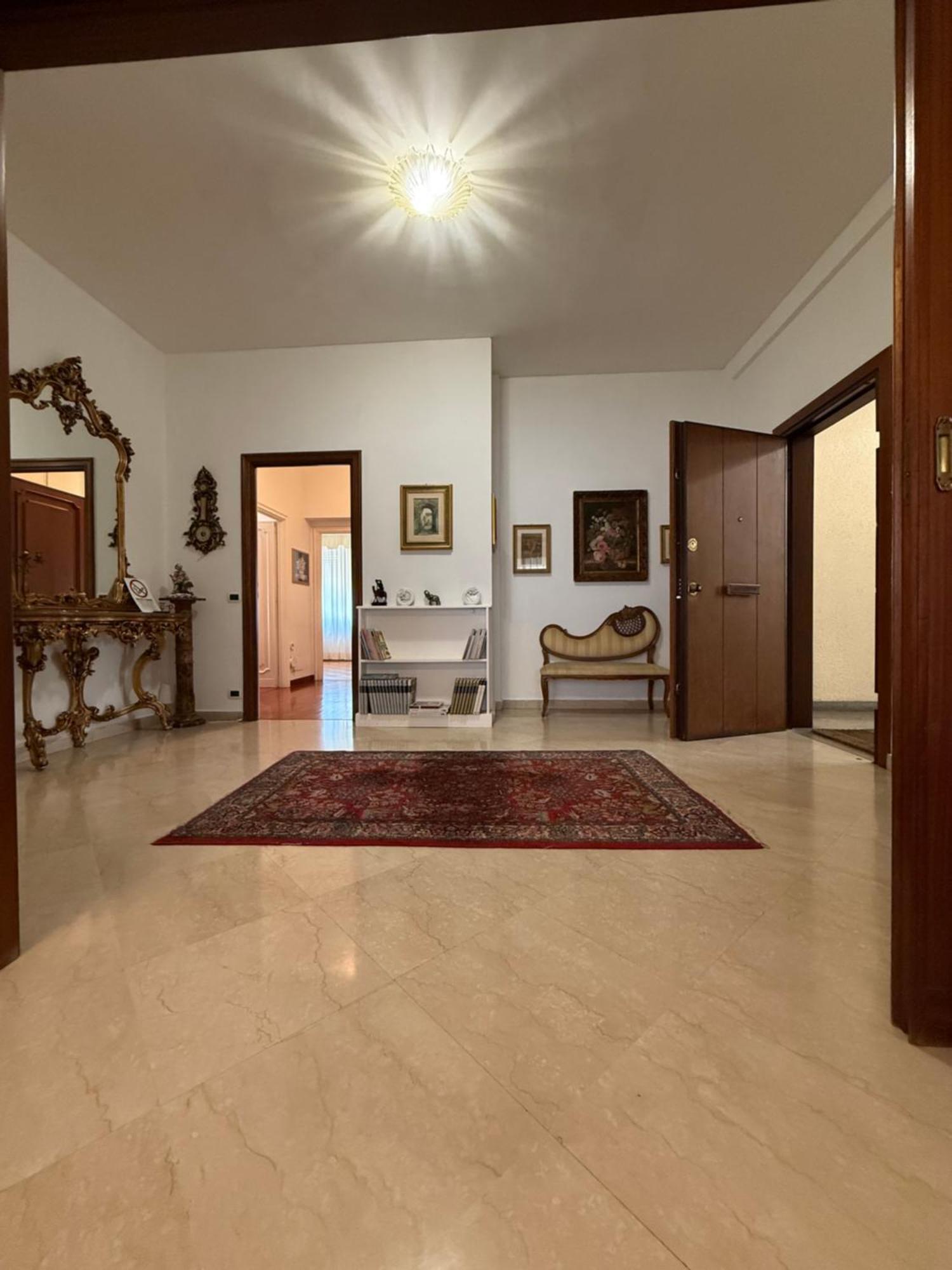 Dama St Peter Guest house *