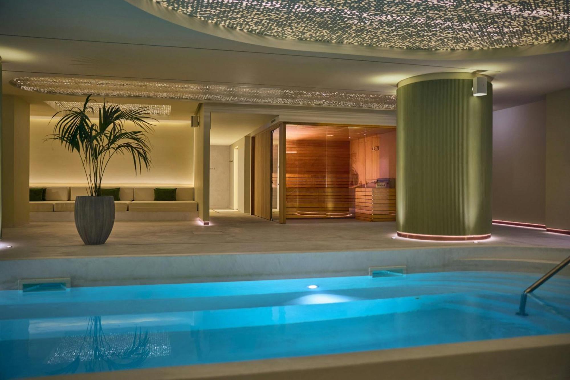 Cardo Roma, Autograph Collection 4* Rome