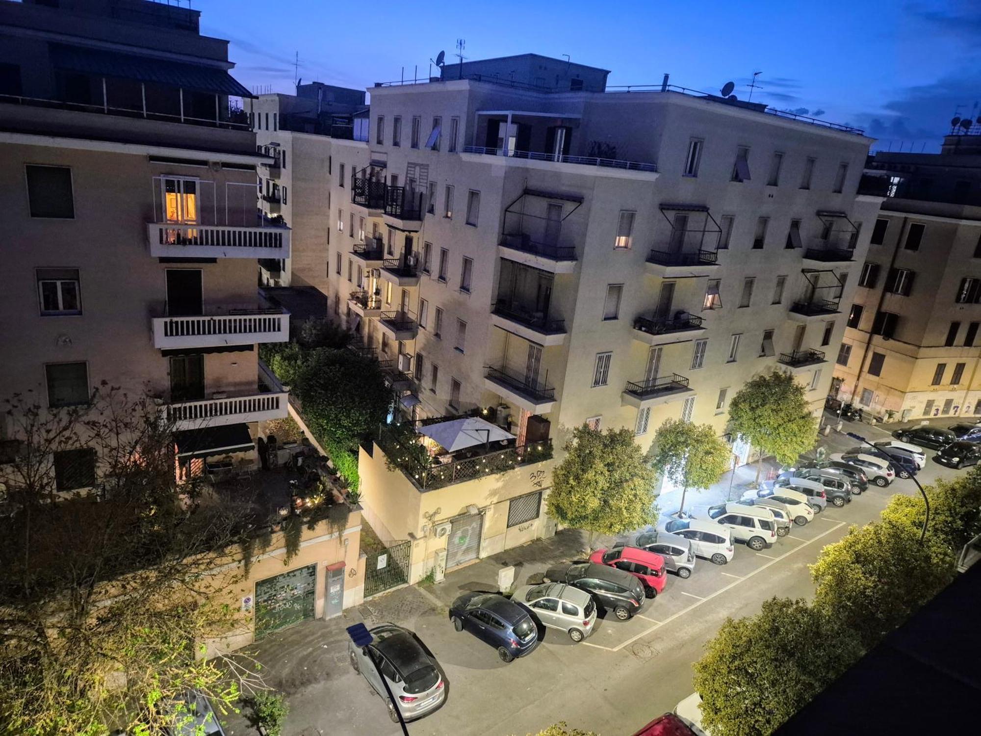 Fiore Apartment *