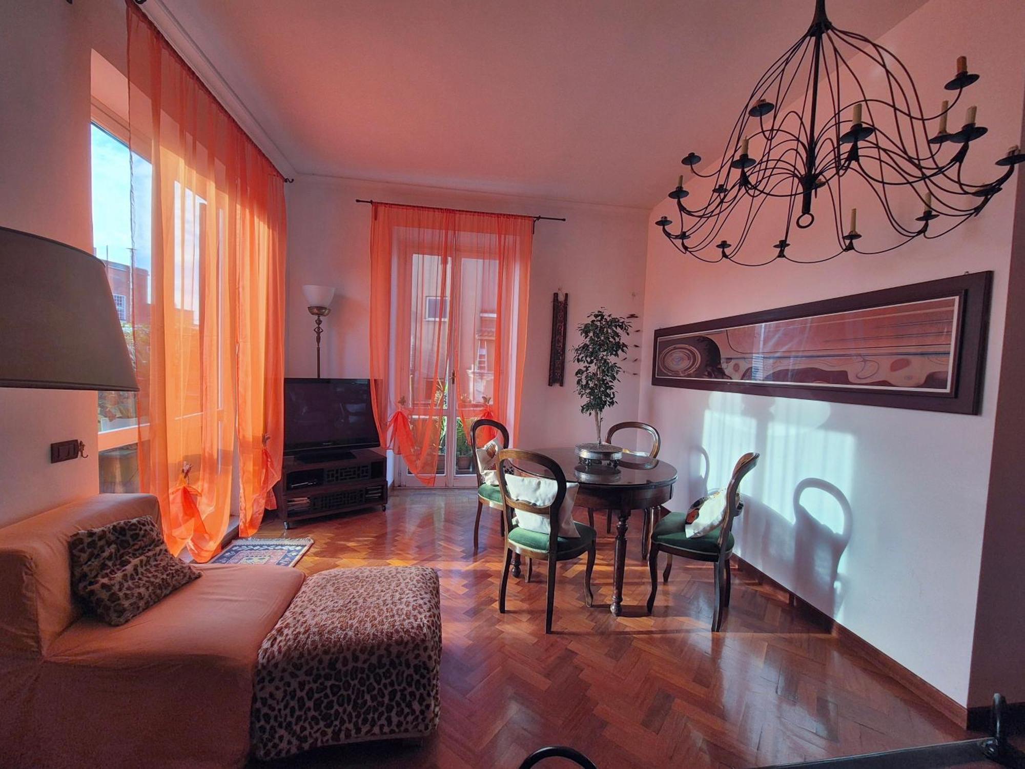 Fiore Apartment