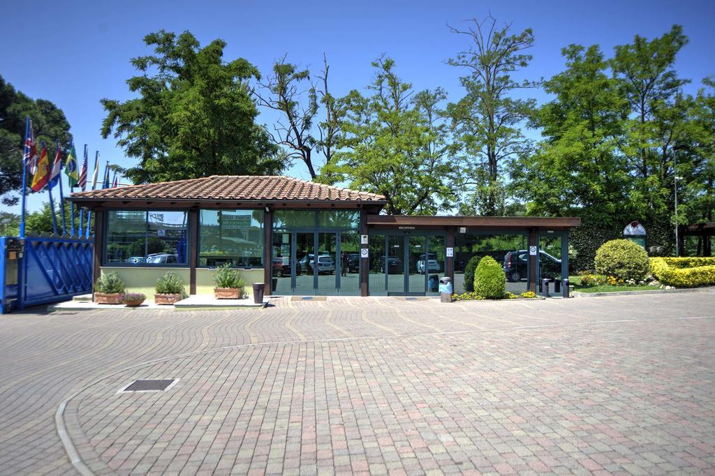 Campsite Flaminio Village Park Rome
