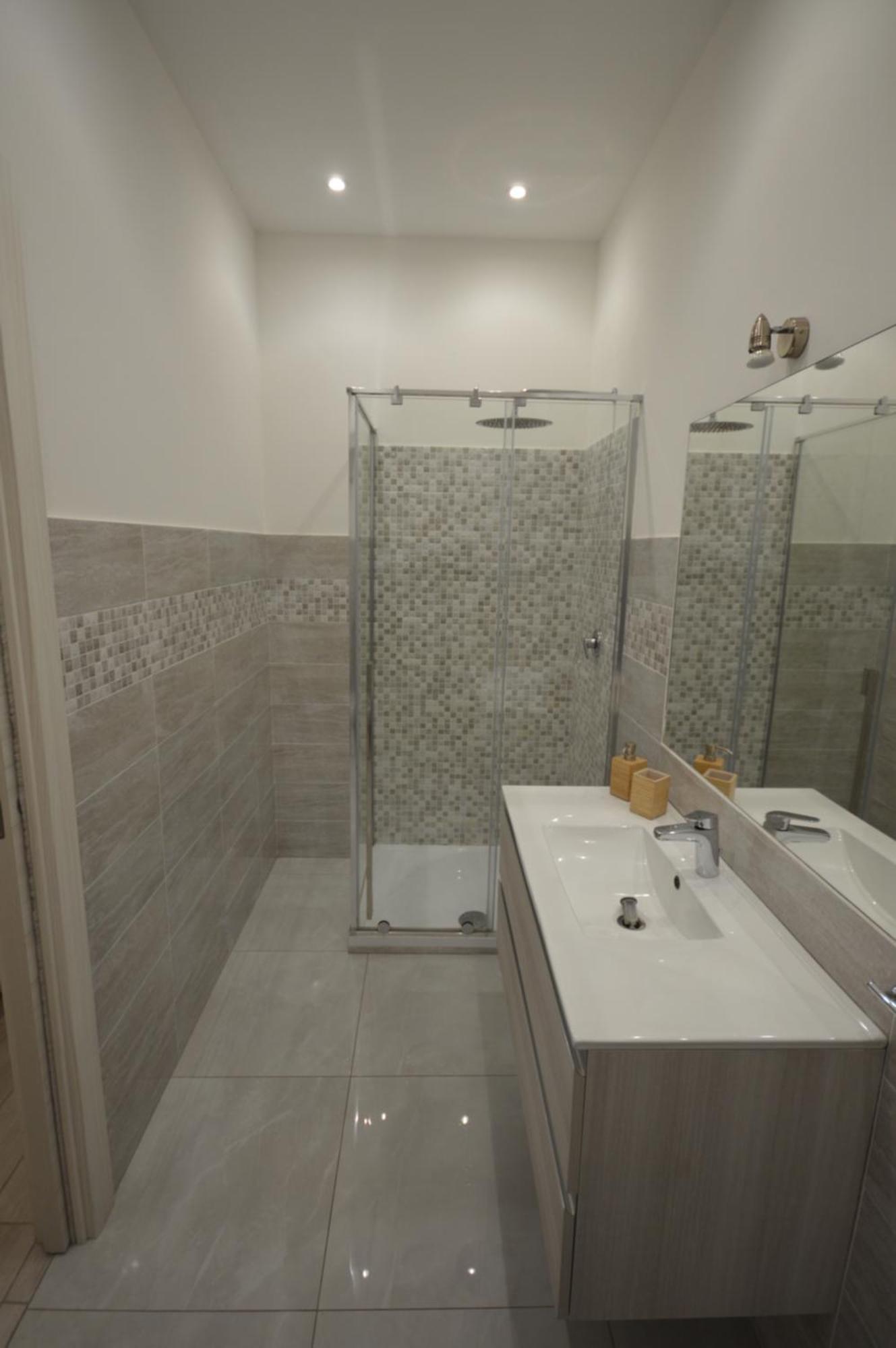 San Remo Apartment *