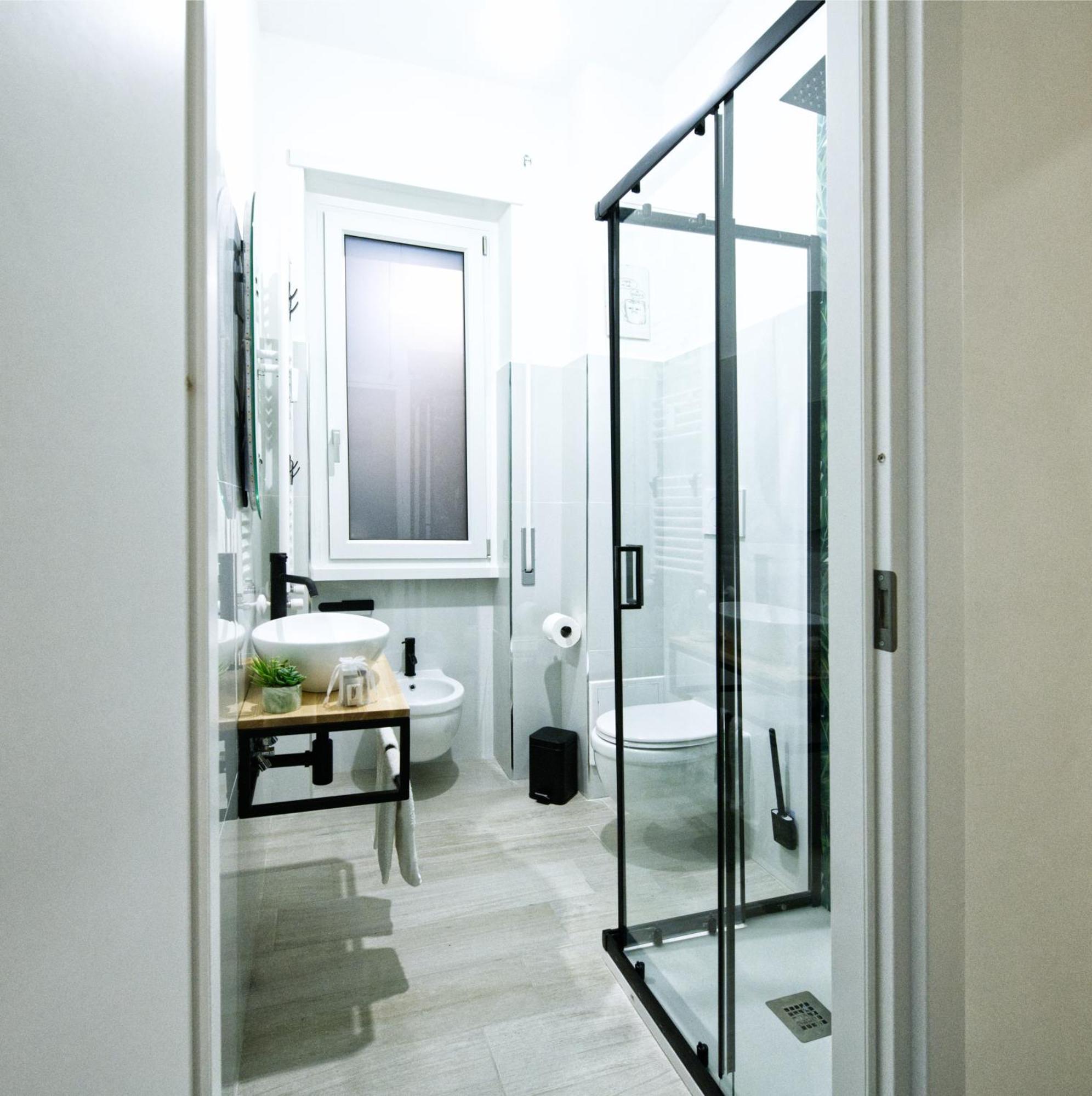 Apartment 3 Passi Da Metro Marconi