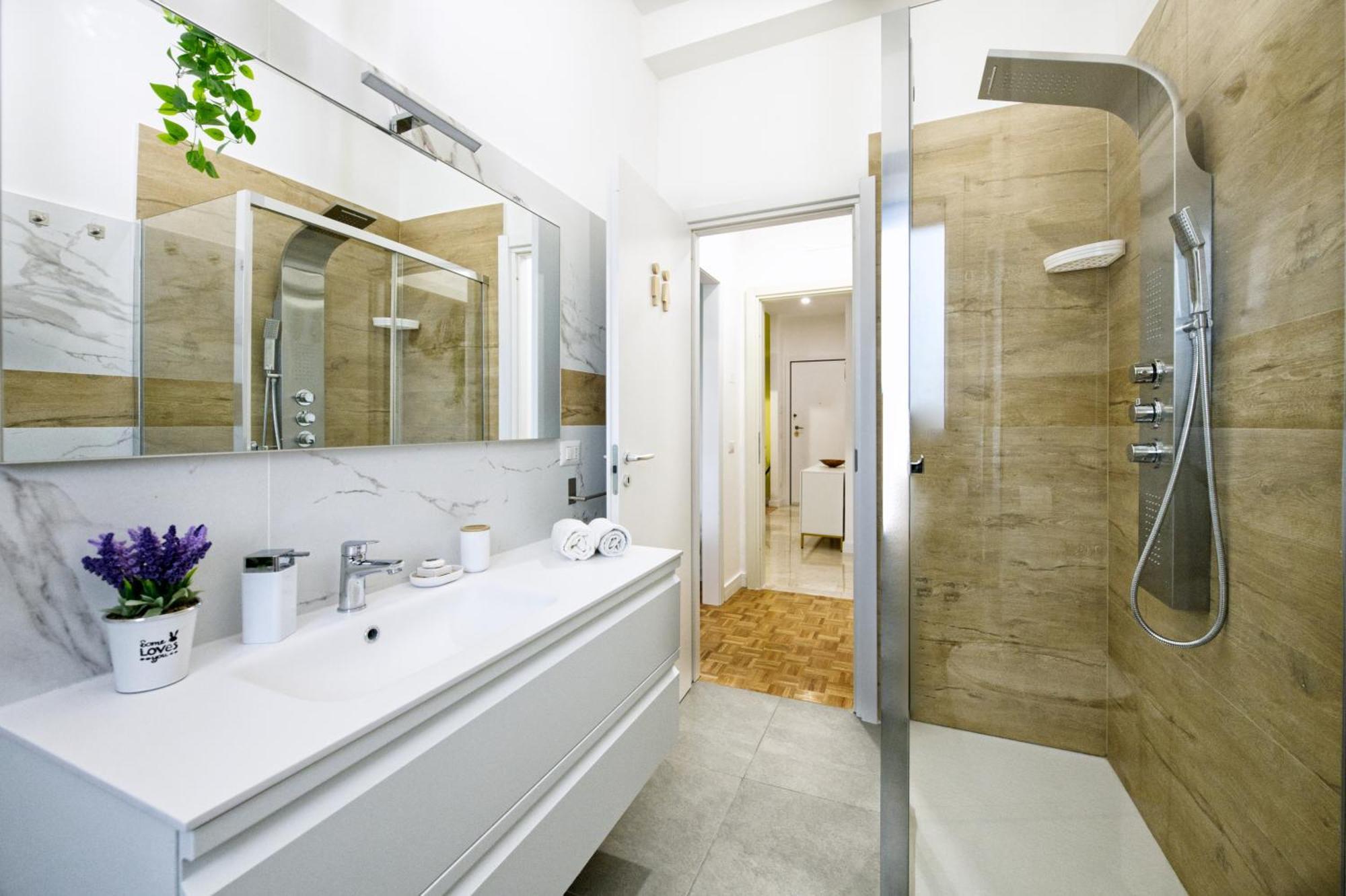 3 Passi Da Metro Marconi Apartment