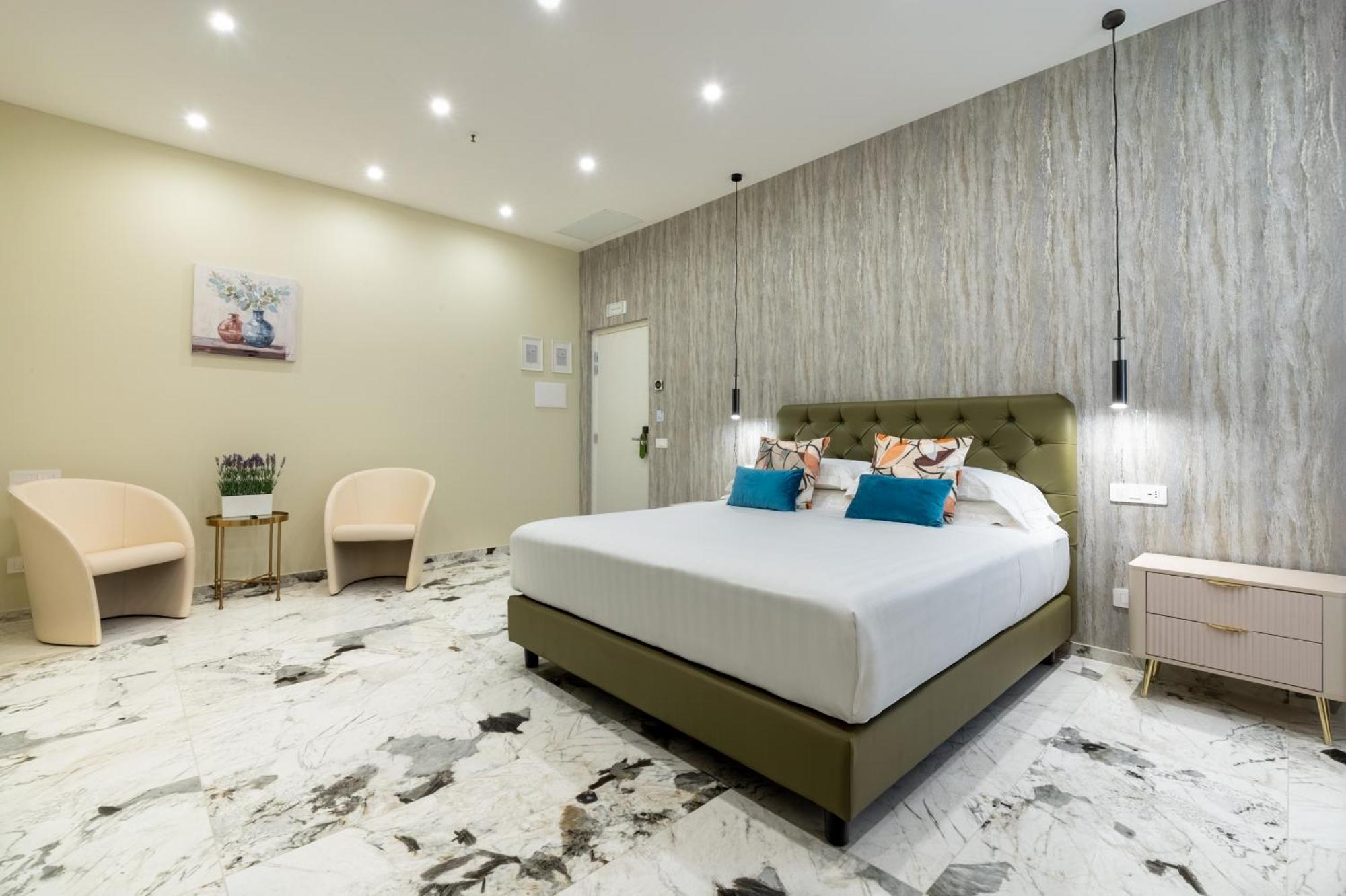 Hotel 69 Boutique 2*