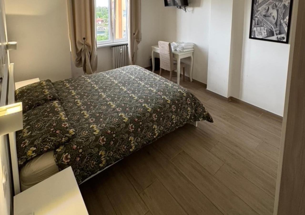 Grazioso Tiburtina - 3 Bedrooms Apartment *