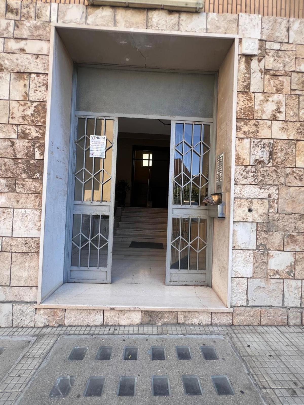 Grazioso Tiburtina - 3 Bedrooms Apartment *