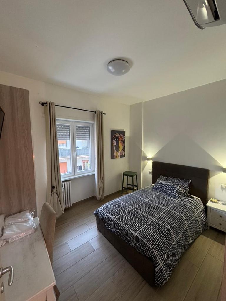 Apartment Grazioso Tiburtina - 3 Bedrooms Rome