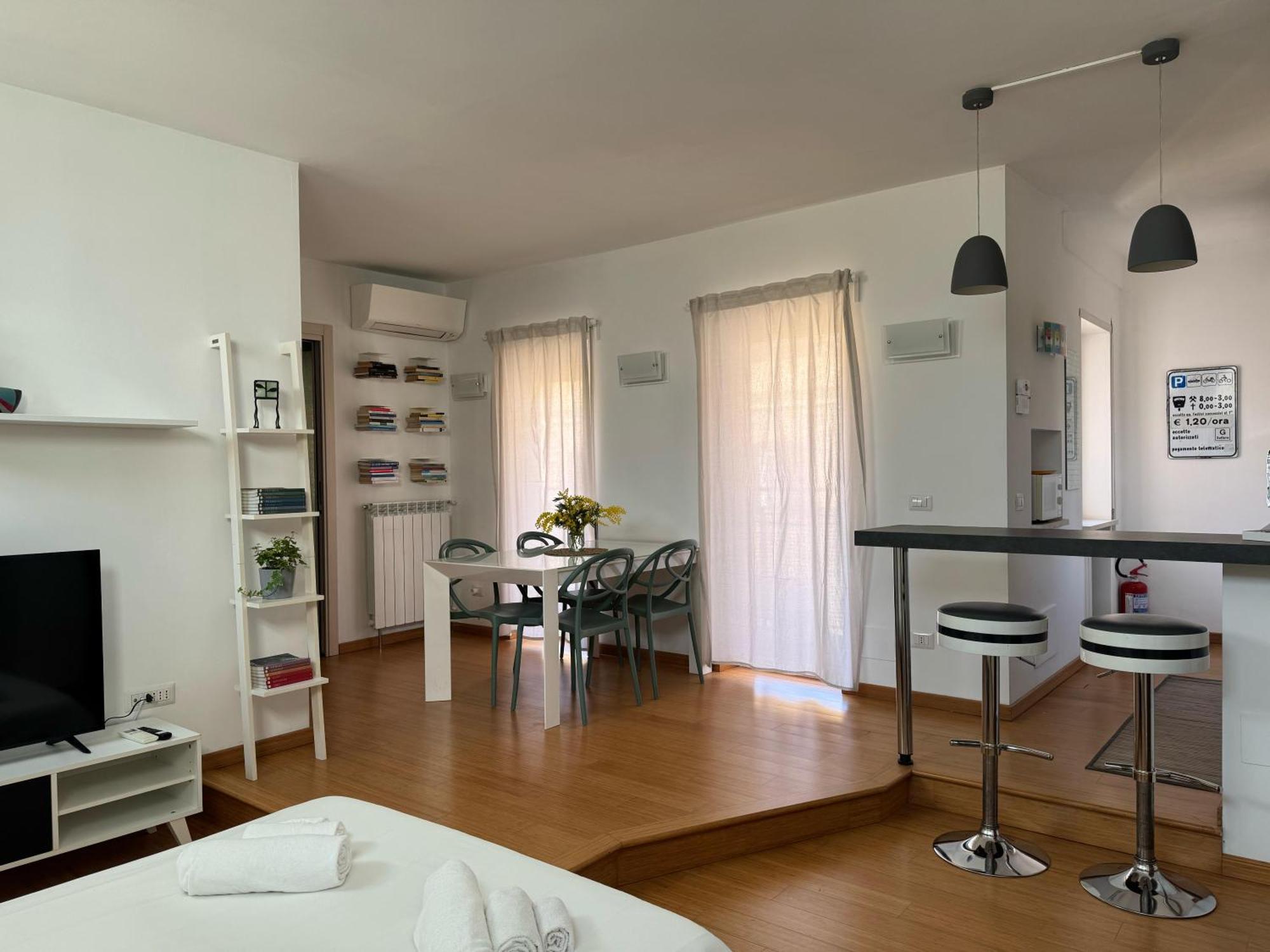 Splendido Attico Con Terrazza A Trastevere *