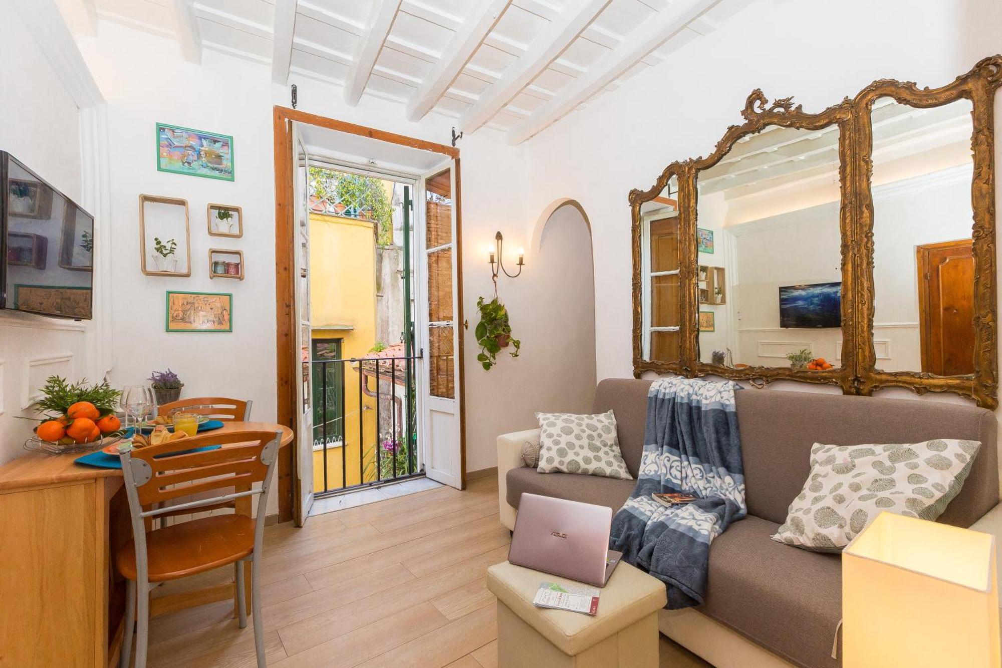 Holiday home Boutique Domus Navona Librari