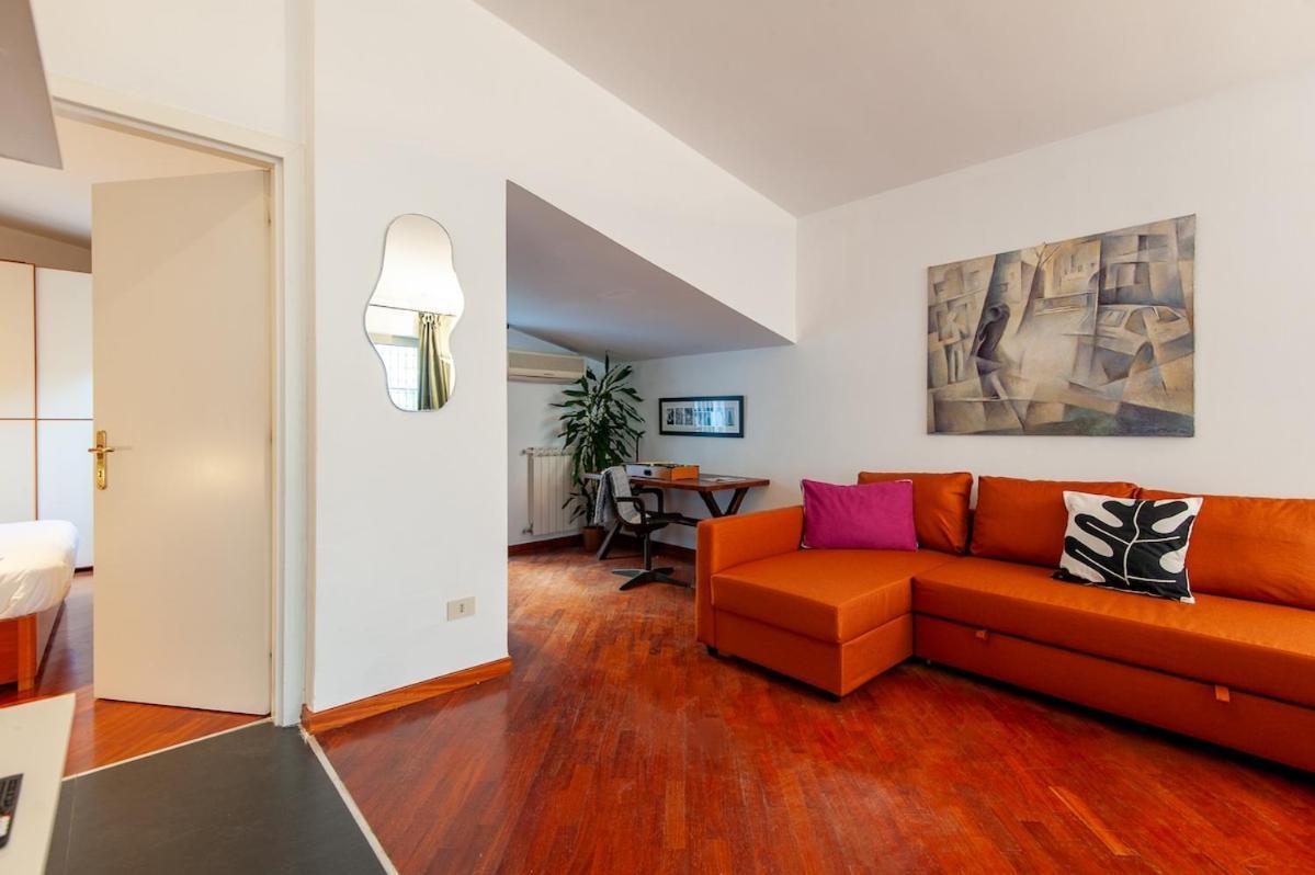 Holiday home Ponte Milvio, Loft With Patio *