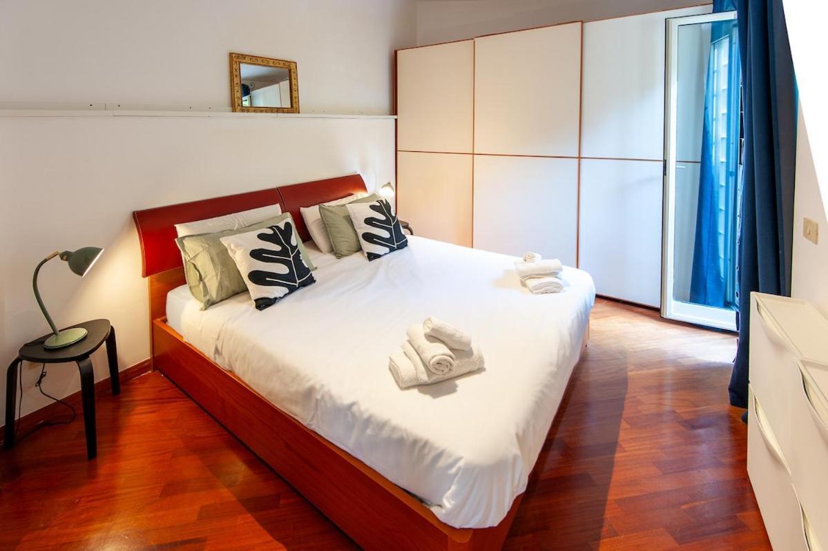 Ponte Milvio, Loft With Patio Holiday home Rome