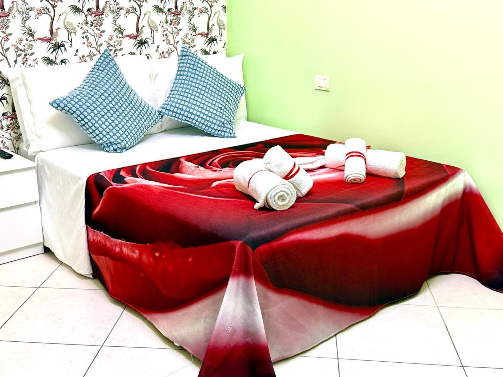 Colosseum Star Guest house *