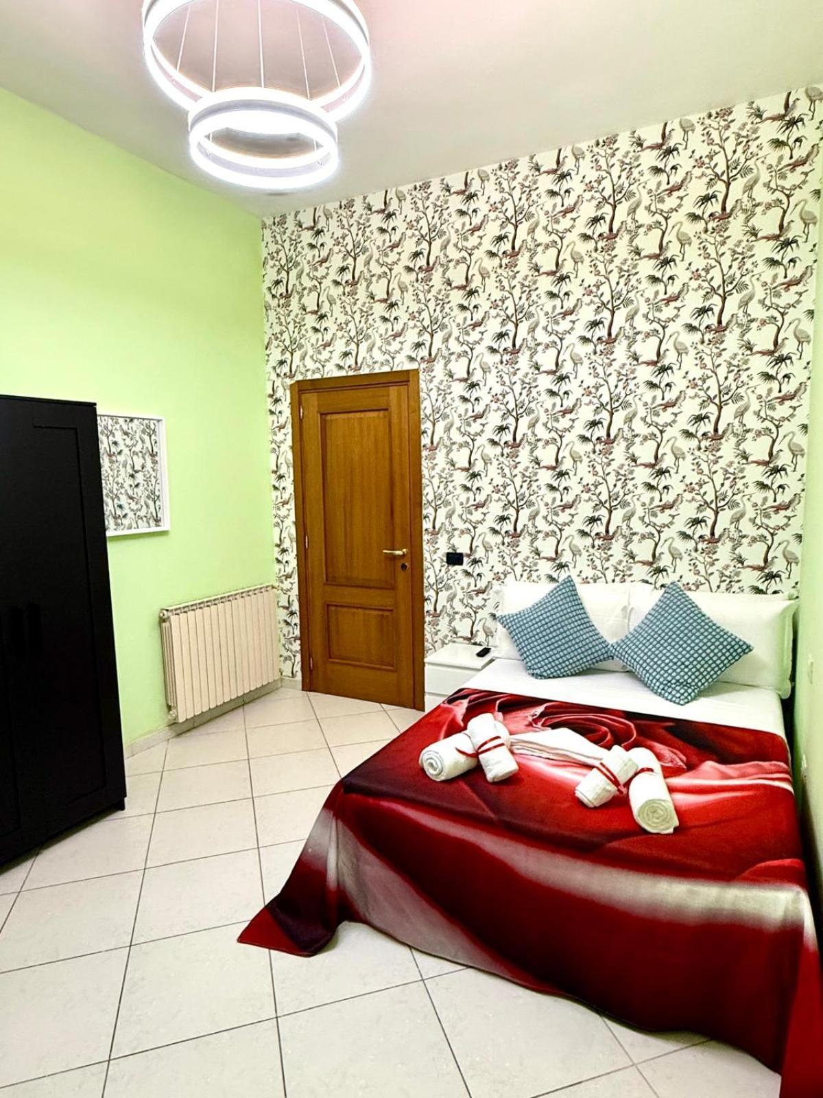 Colosseum Star Guest house *
