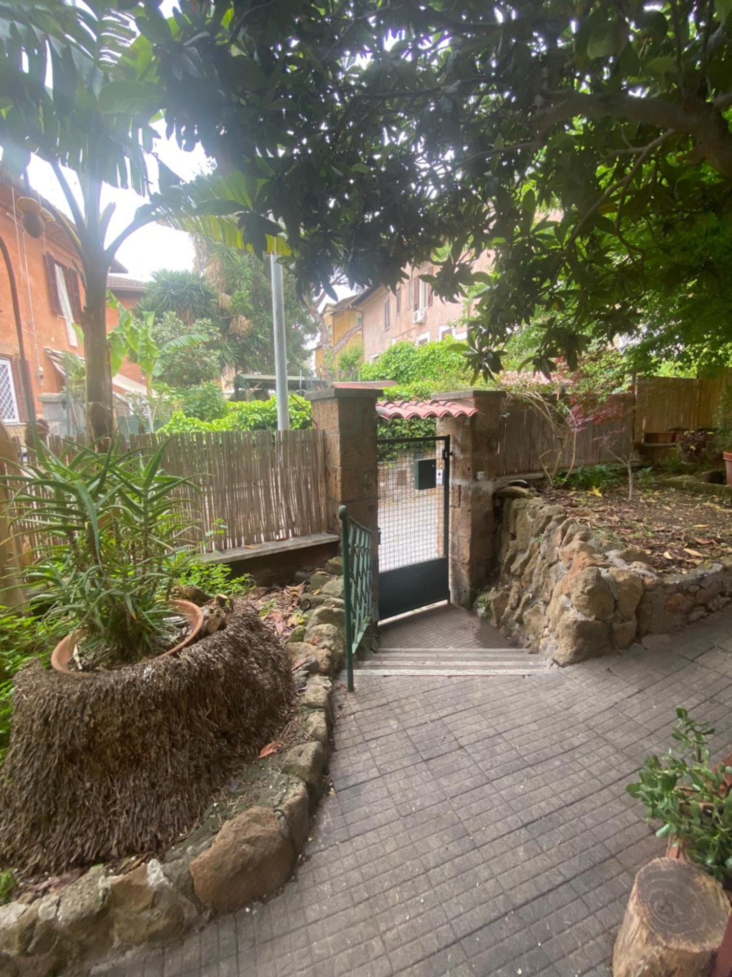 Garbata Apartment *