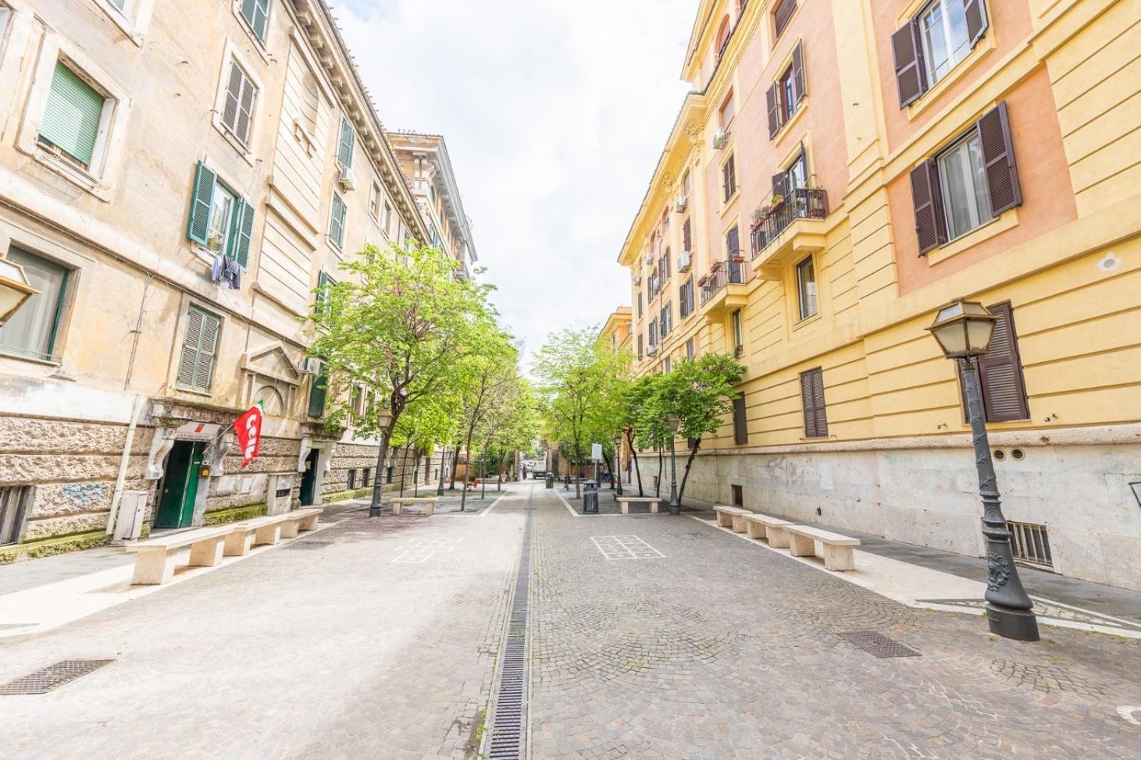 San Pietro View Boutique * Rome