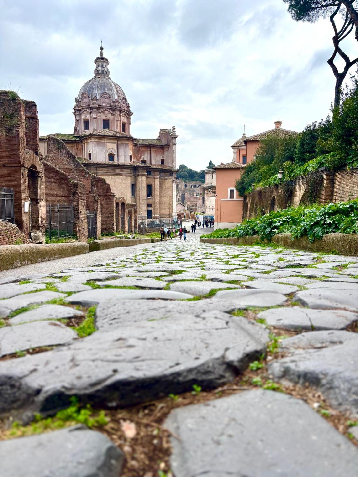 Apartment Gateway To Rome's Treasures