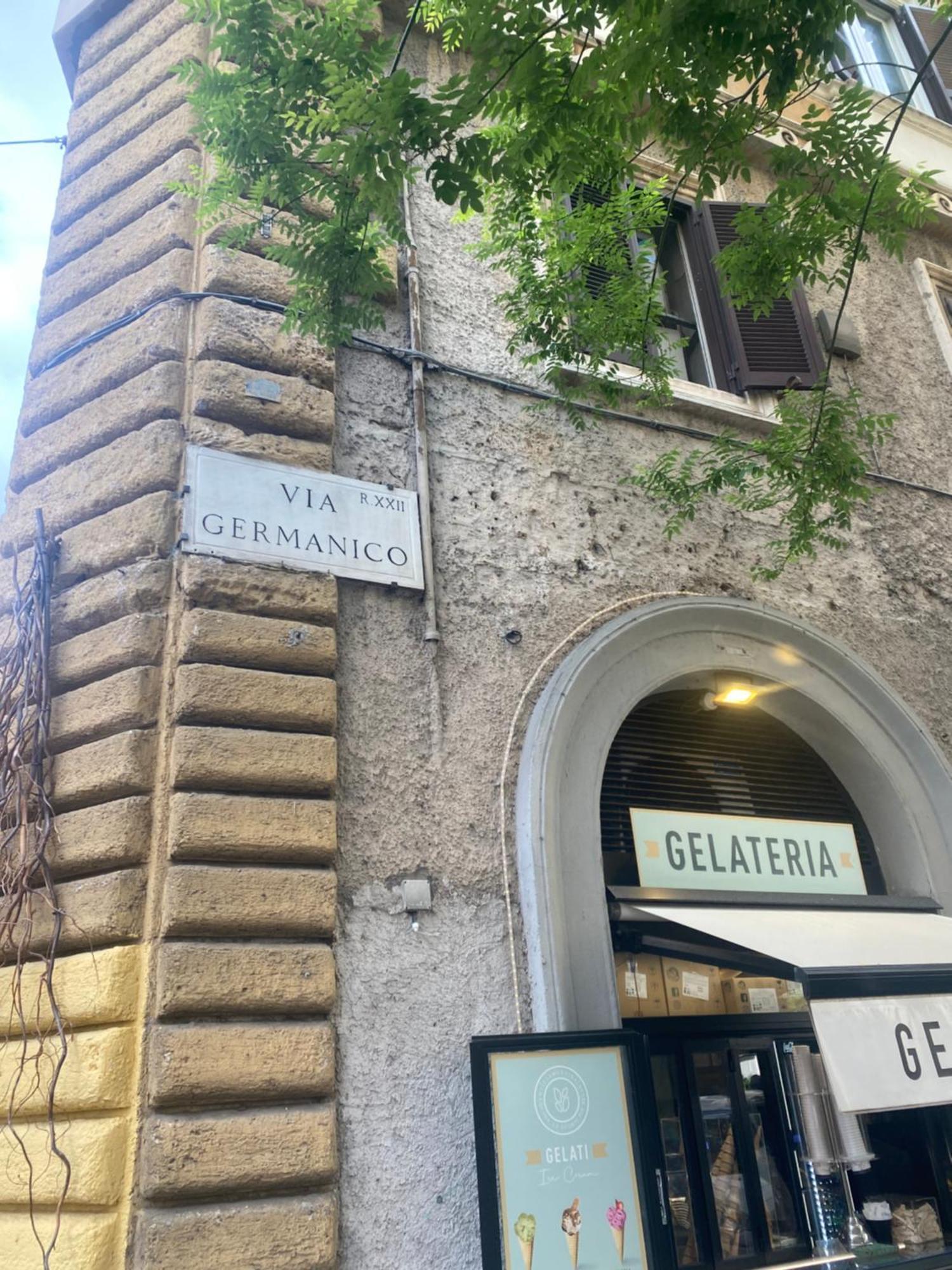 Casa Leone Apartment Rome