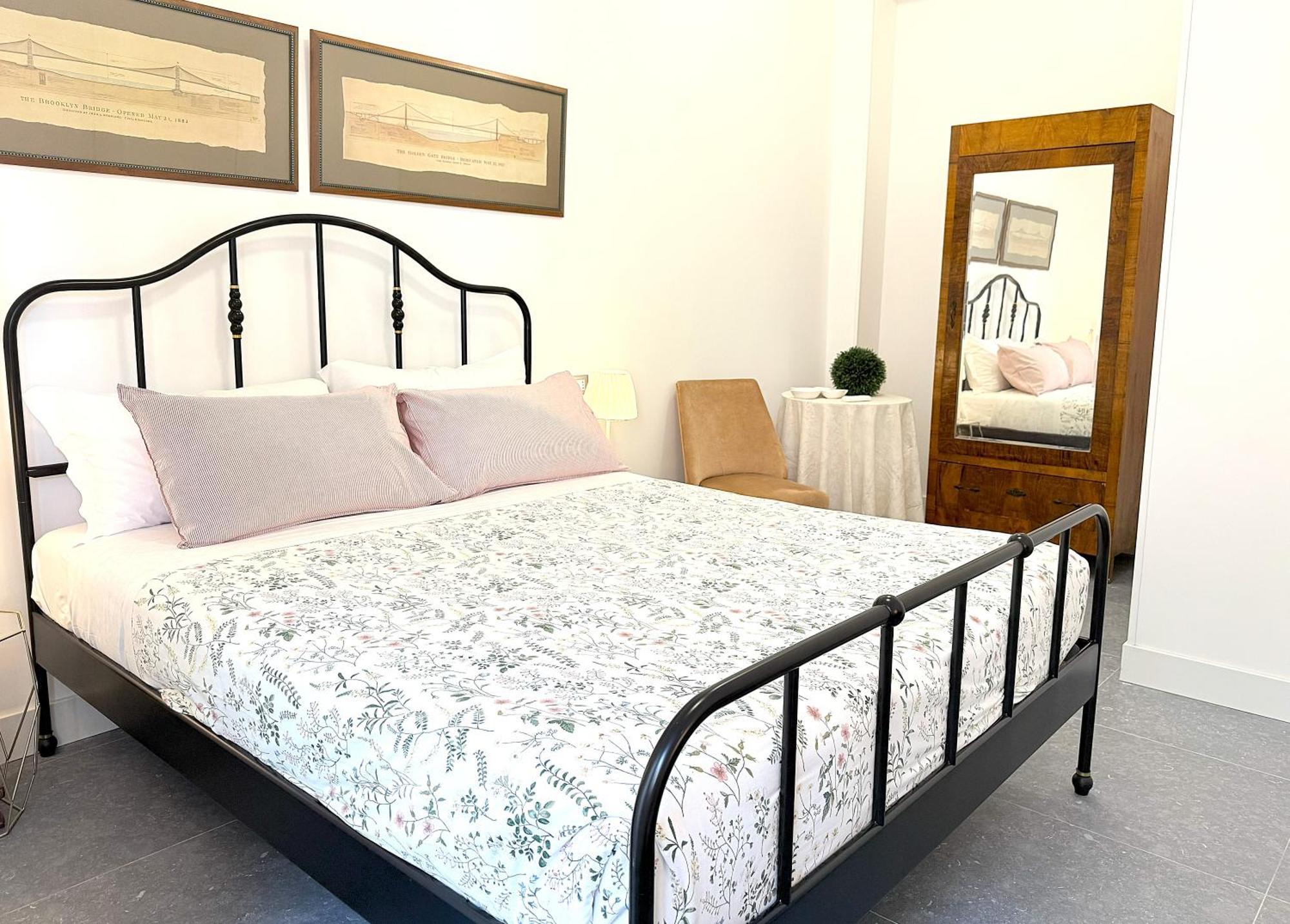 Apartment Trastevere For You... 3 Bedrooms *