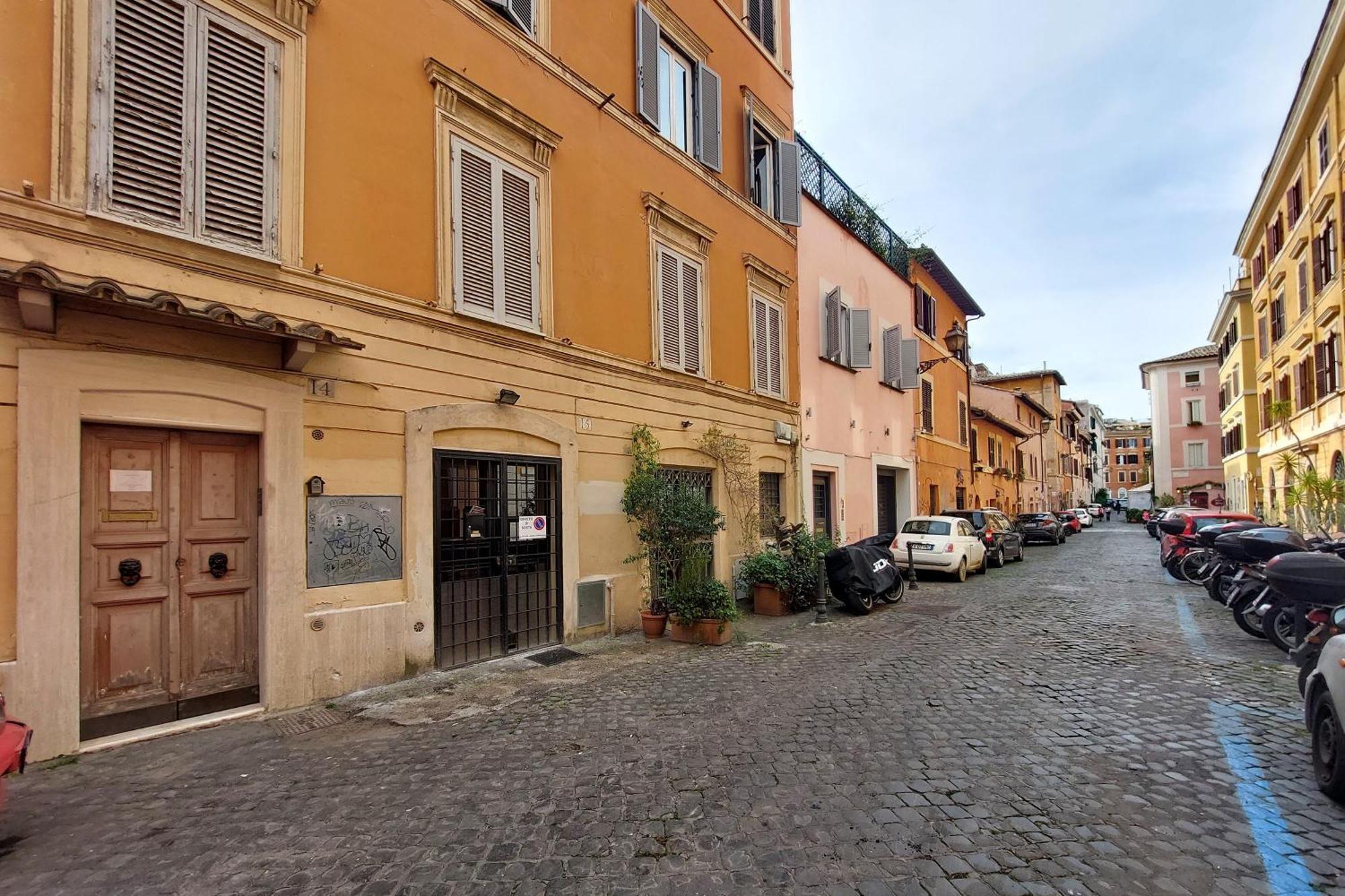 Magic Trastevere On Roof Terrace Homestay Rome