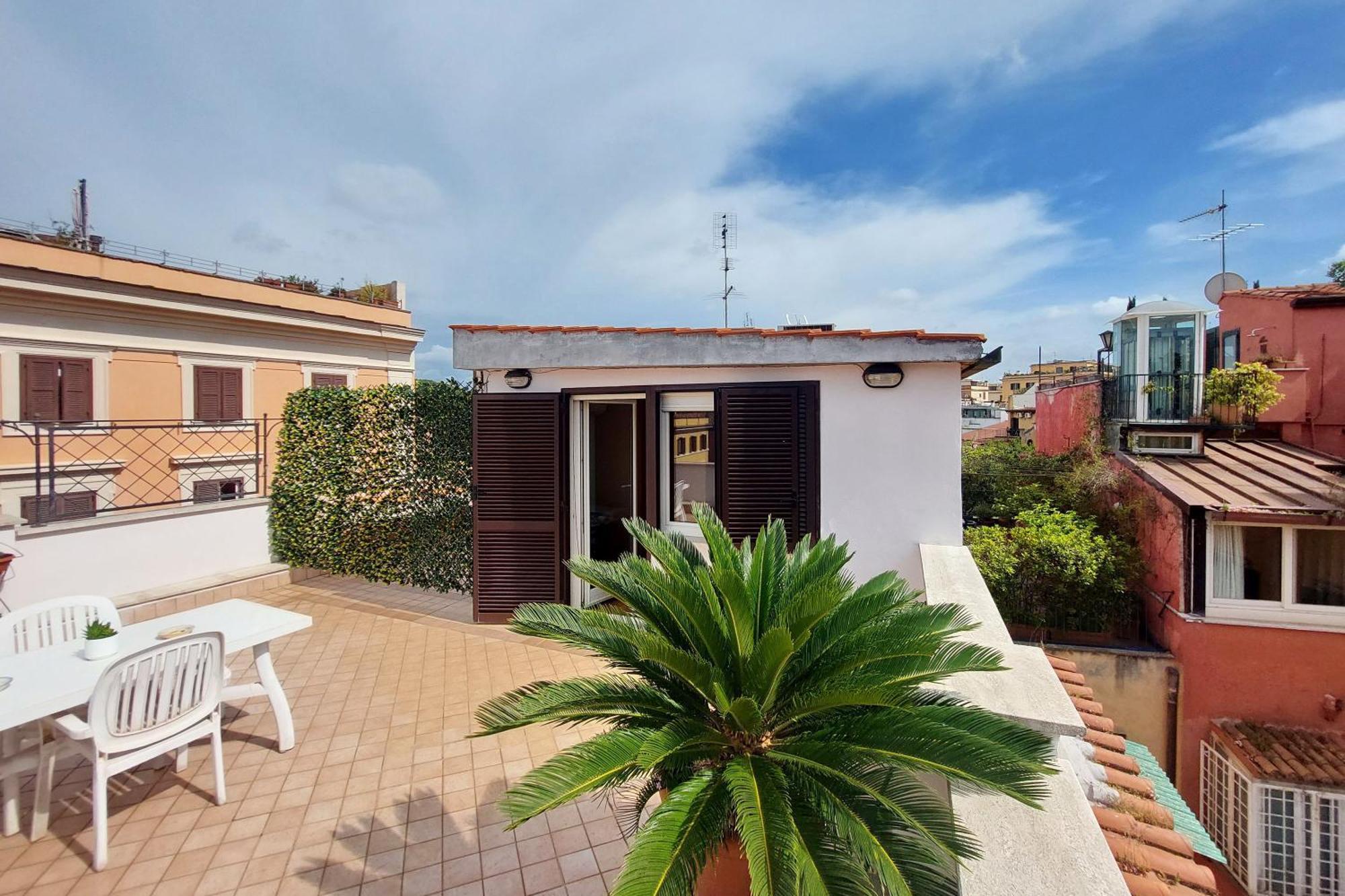Magic Trastevere On Roof Terrace Homestay *