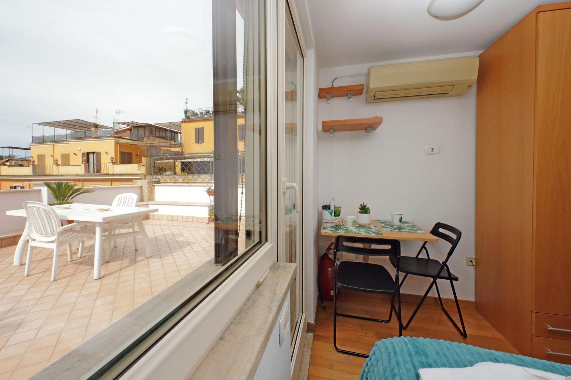 Magic Trastevere On Roof Terrace Homestay Rome