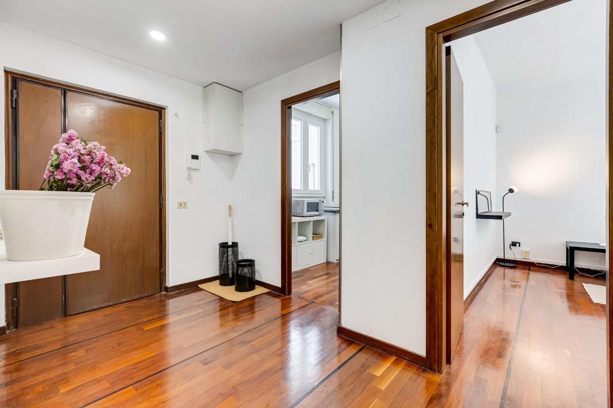 Apartment New Flat Beethoven Rome