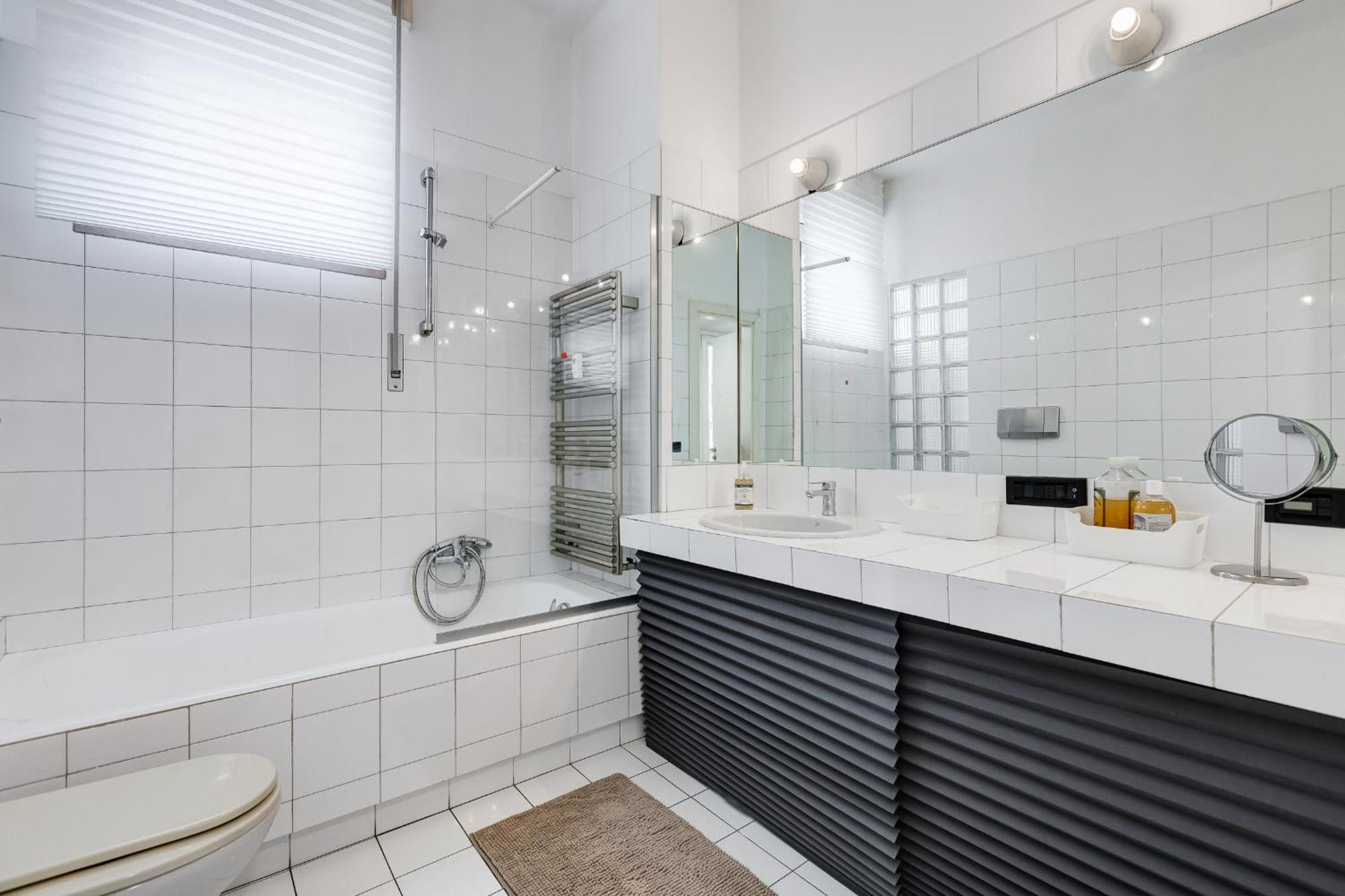 Apartment New Flat Beethoven Rome