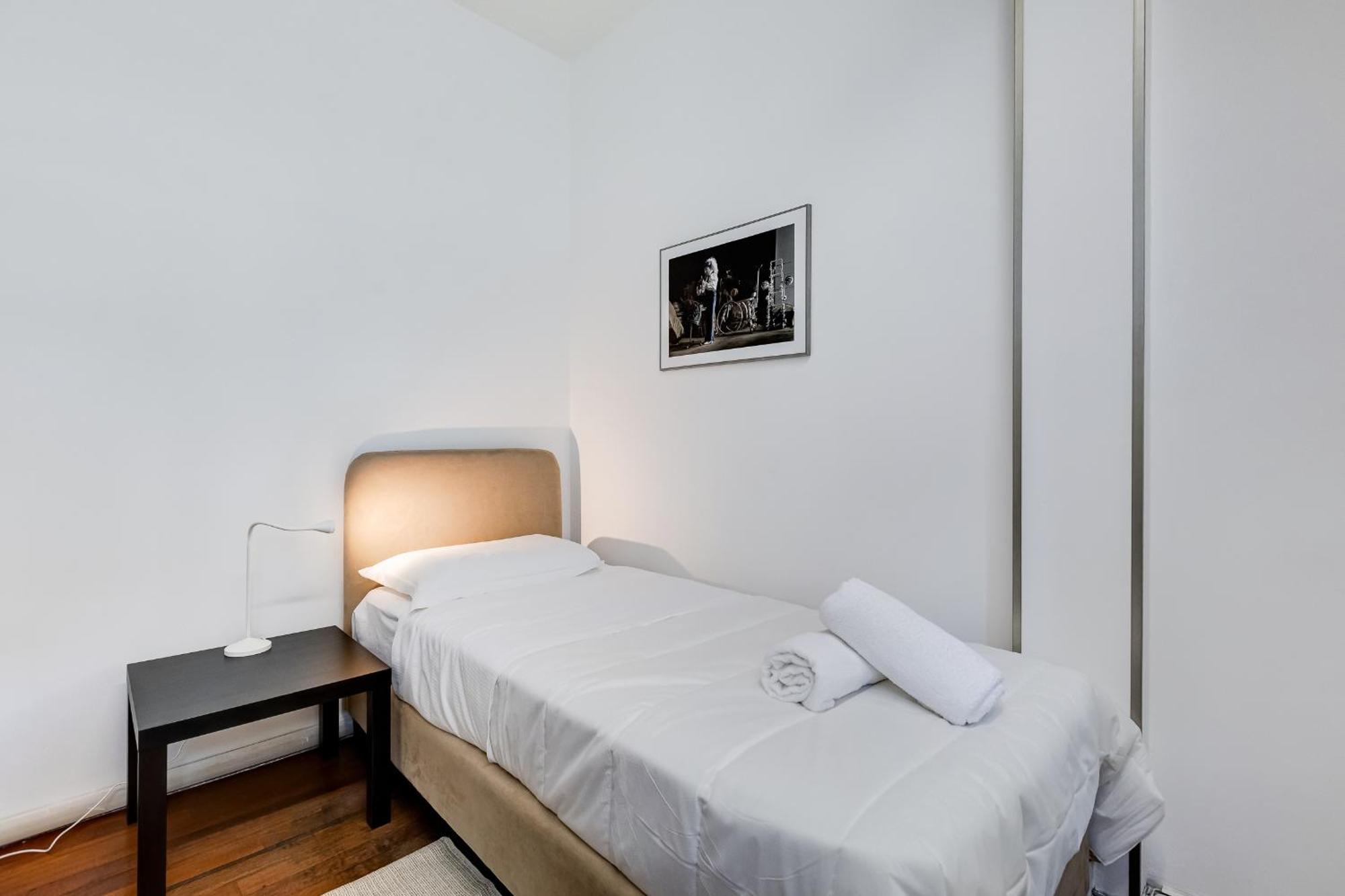 Apartment New Flat Beethoven