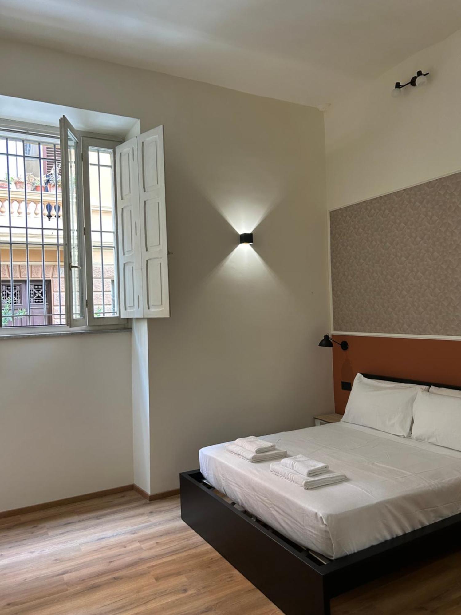 Guest house By Lina In Trastevere
