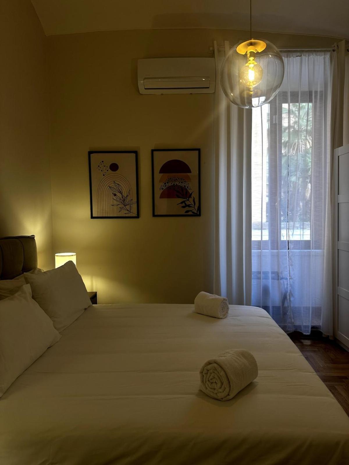 Apartment The 56 *