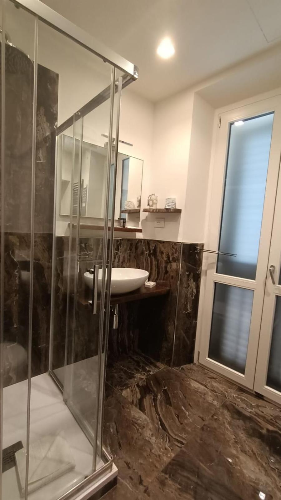 Palazzo Fracassini * Roma