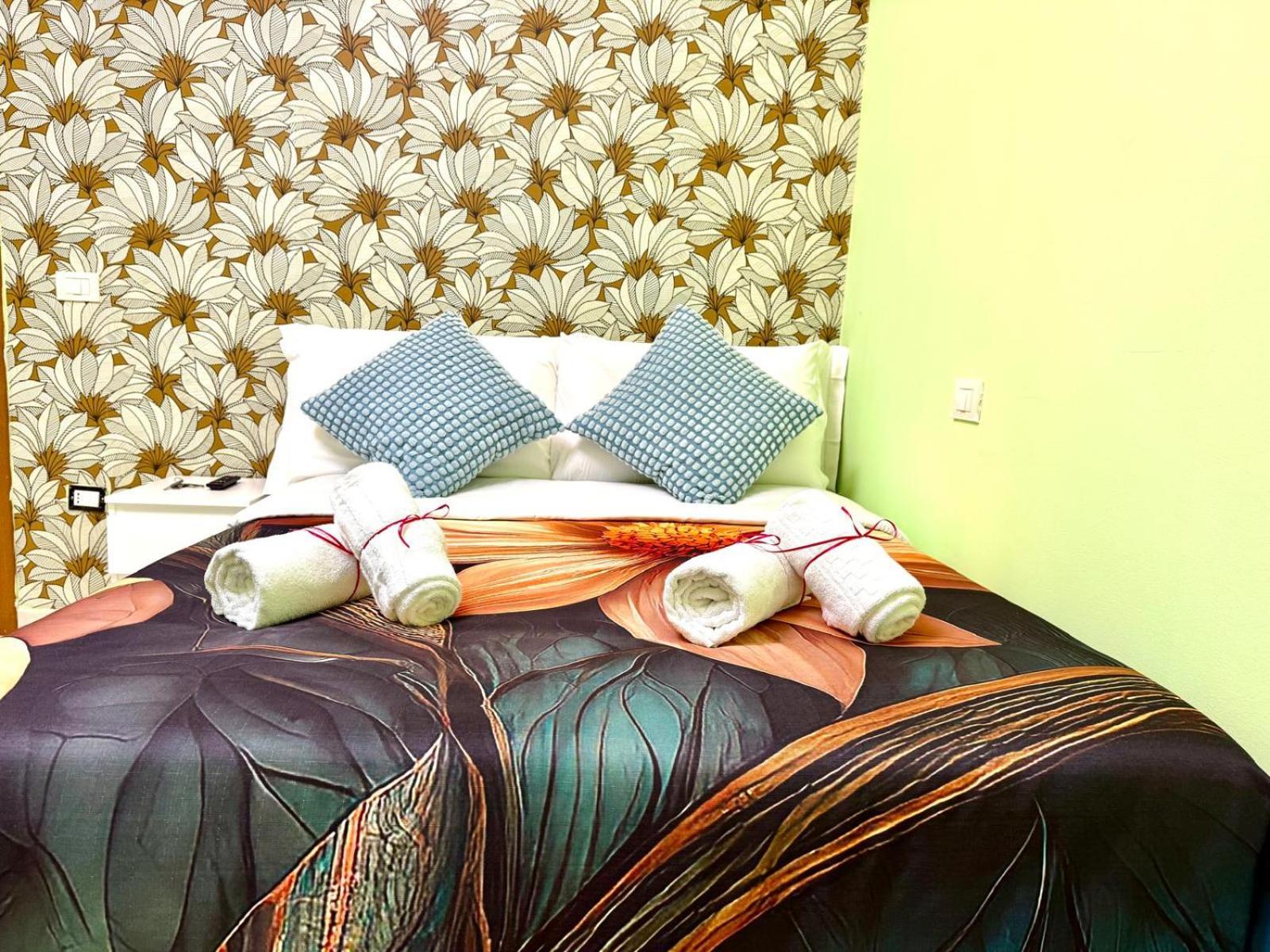 Colosseum Star Guest house