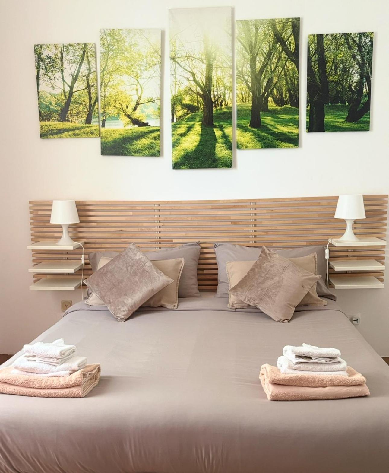 Appia Apartment *