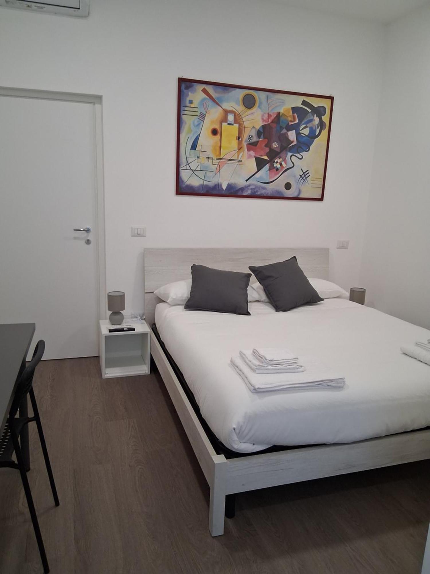Denina Guest house *
