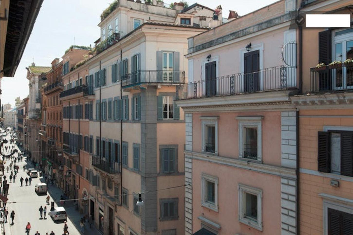 Cosy In Via Del Corso Apartment *