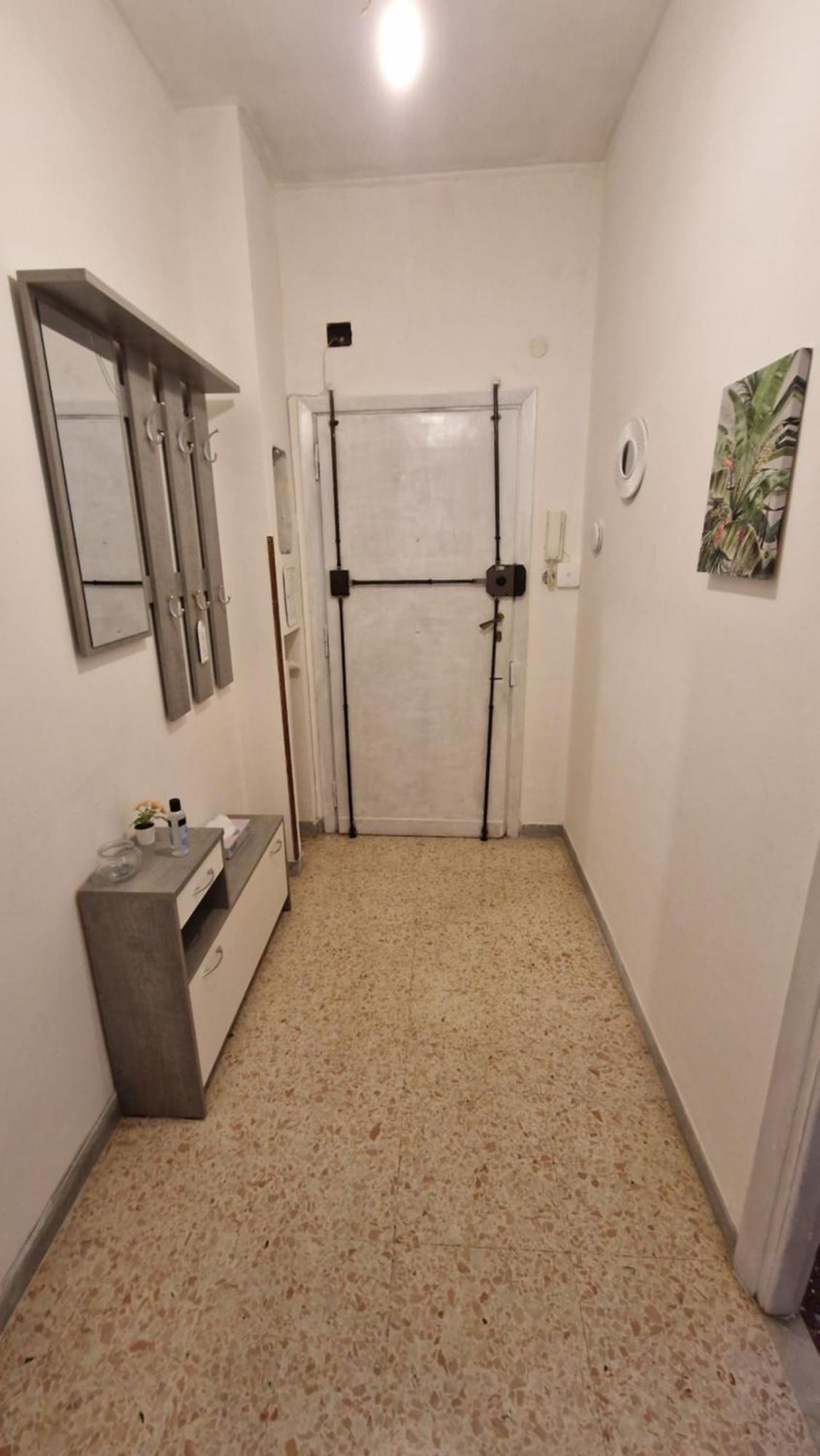 Apartment Entire Apartment-casal Bertone-tiburtina Rome