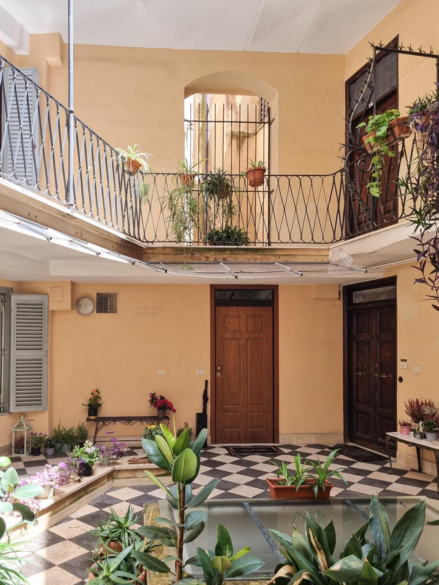 Colosseum Luxury Apartment Rome