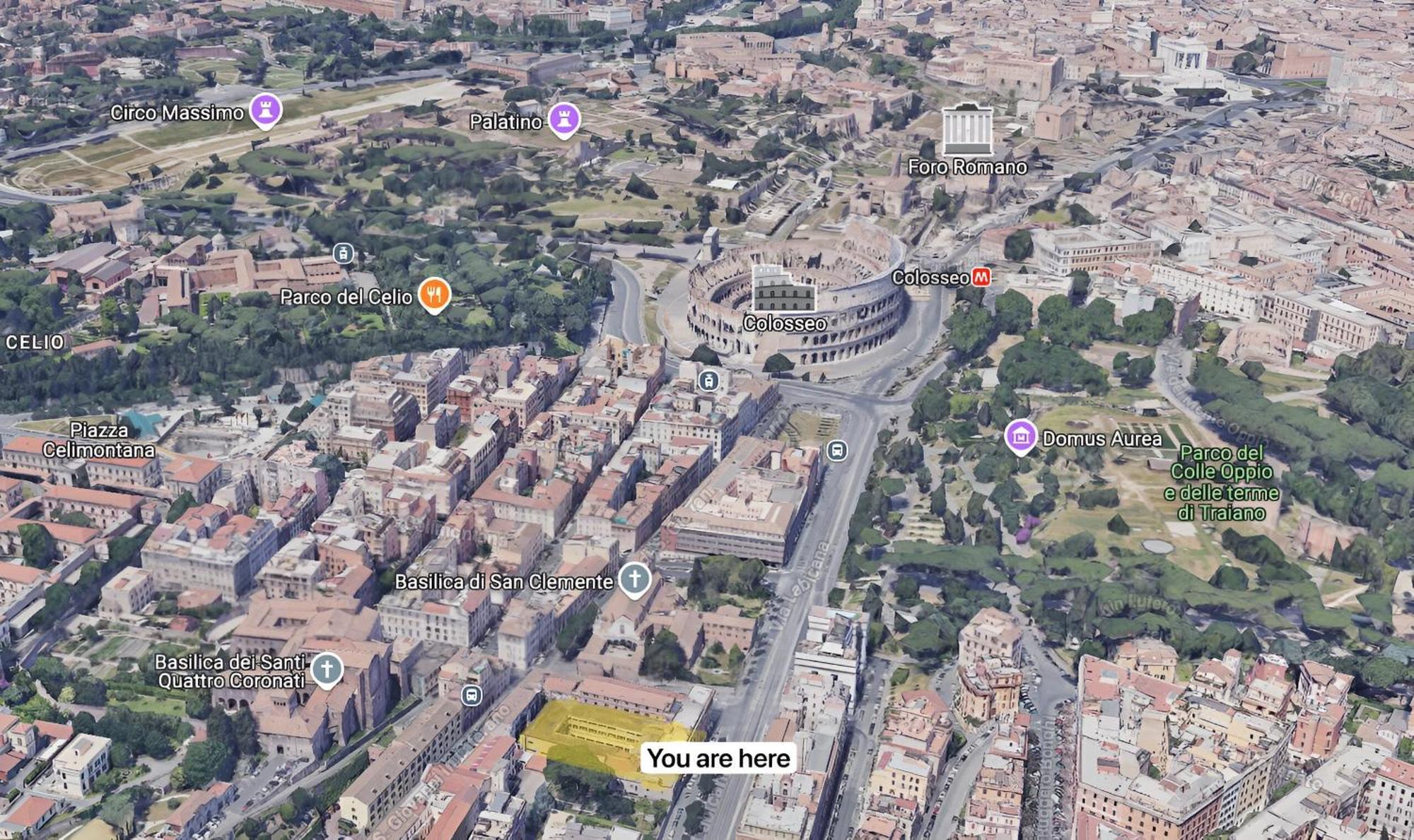 Apartment With Private Courtyard - Colosseum & Forum Rome