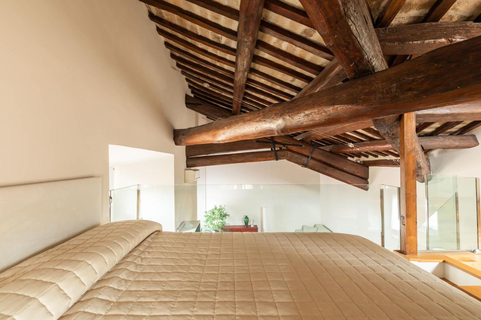 Historic Palazzo Altieri Loft By Romeloft Apartment *