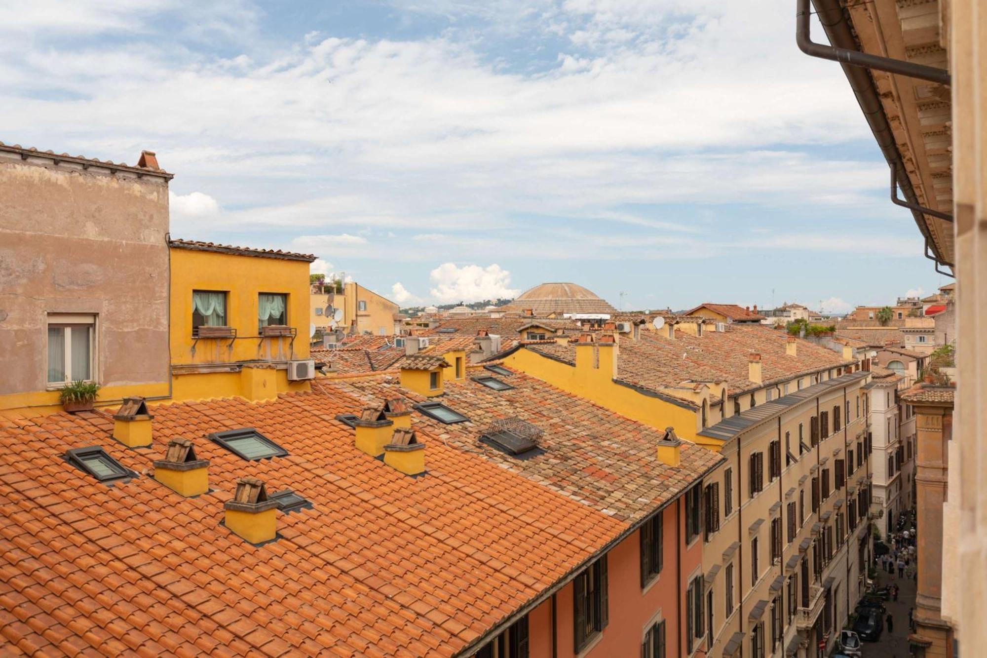 Historic Palazzo Altieri Loft By Romeloft Rome