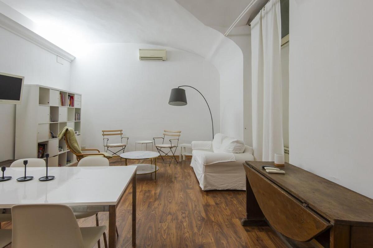 Apartment Vatican Luxury Three Bedroom Rome